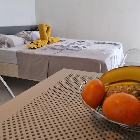 Studio Beachside Paradise Avec Citerne Tampon- Residence Manganao 생프랑수아 외부 사진